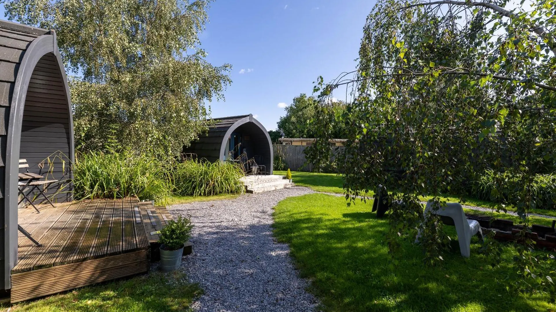 The Little Hide - Adult Only Camping Pods Wigginton